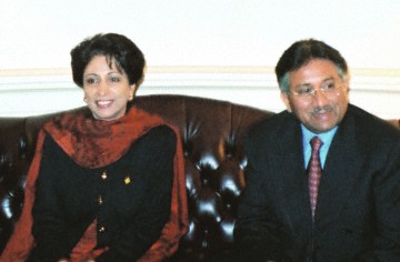 Ambassador Lodhi with Pakistani President Pervez Musharraf