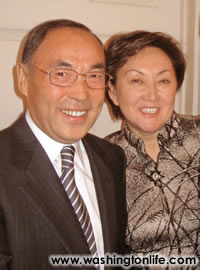 Kazakhstan Amb. Kanat Saudabayev and his wife Kullikhan