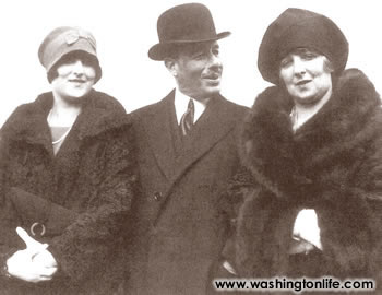 Lord Duveen with his wife and daughter