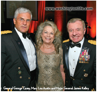 General George Casey, Mary Lou Austin and Major General James Kelley