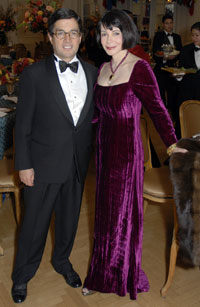 Luis Alberto Moreno and JoAnn Mason