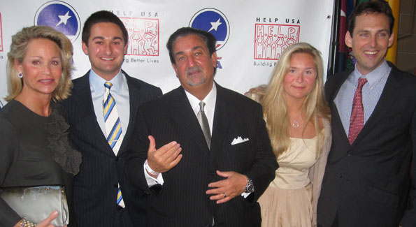 The Leonsis family (l to r) Lynn, Zachary, Ted, Elle, and Street Soccer USA founder Lawrence Cann (photo by Jane Hess Collins)