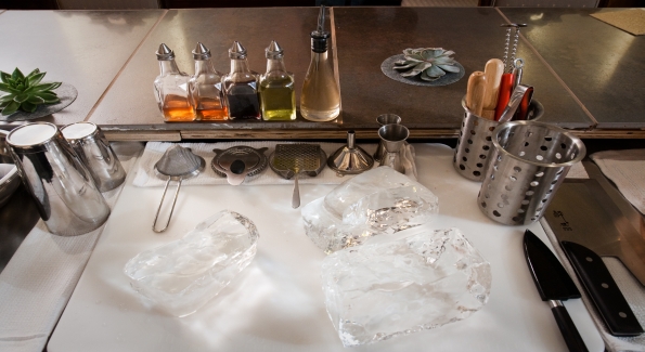 The Columbia Room offers ongoing mixology education for cocktail enthusiasts.