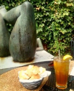 Iced tea and fragrant breads make for a perfect autumn day