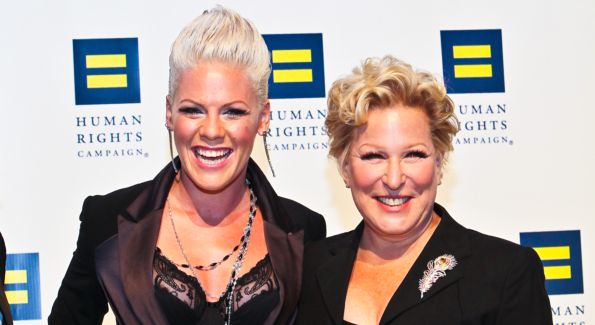 hrcdinner1 P!nk and Bette Midler show their support at the 14th Annual HRC Dinner.