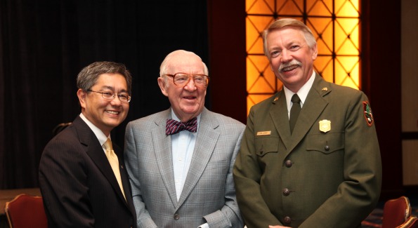 NJAMF Chairman Dr. Craig D. Uchida honors Supreme Court Justice John Paul Stevens and Director of the National Park Service, Jon Jarvis.