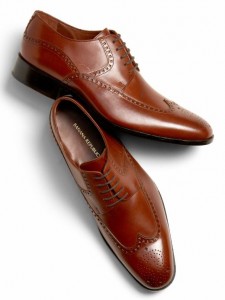 Wing Tip Shoes 