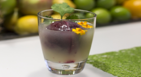 The Corazon at Zaytinya combines Chinaco “Verde” Blanco Tequila with cilantro and toasted coriander, served over hibiscus ice. Photo courtesy of ThinkFoodGroup.
