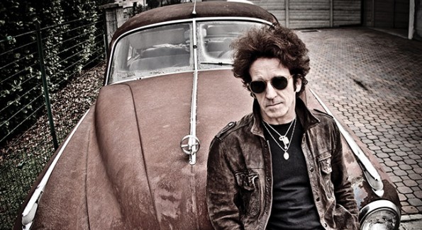 Willie Nile and his band play Jammin Java Saturday June 6th (photo courtesy Willie Nile)