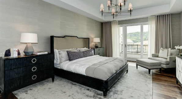 Model residence bedroom (Photo courtesy of Quarry Springs) 